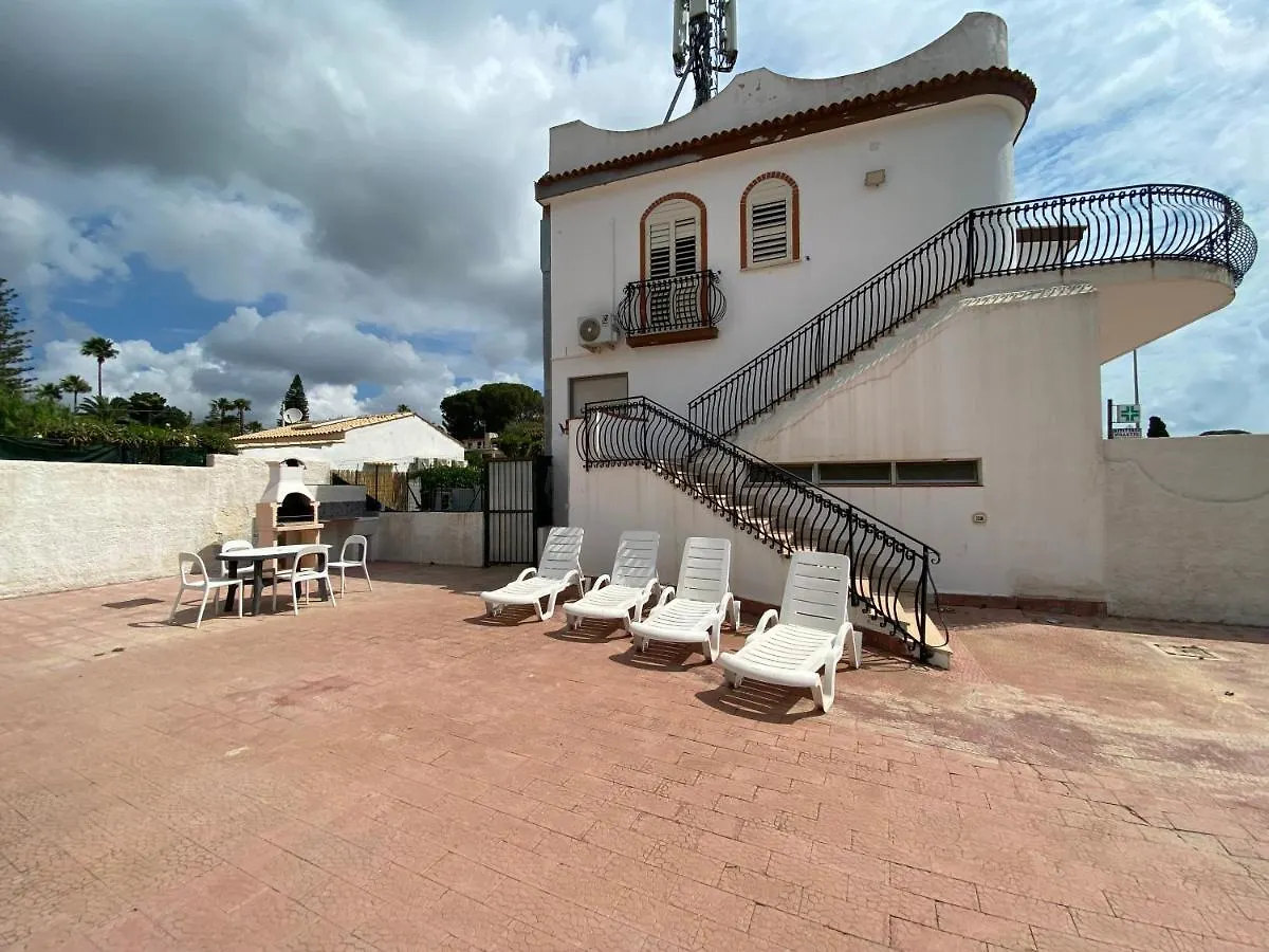 بيت للعطل Desymar Inn فونتاني بيانكي